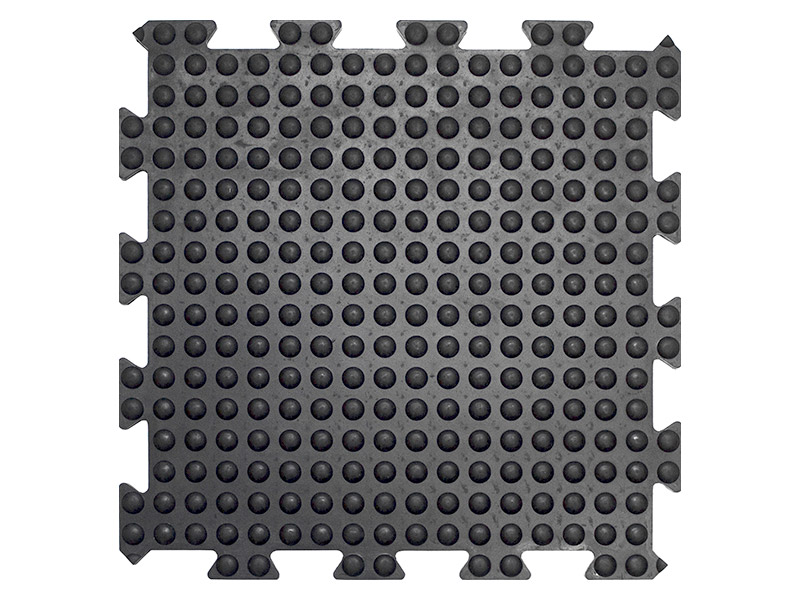 Interlocking Mats (Middle, Black)