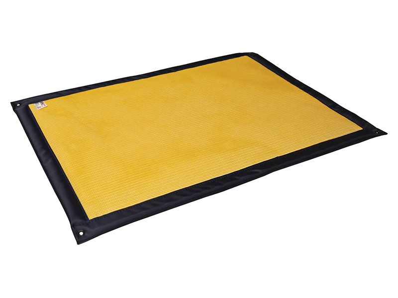 Oil & Fuel SpillTrapper® Mat