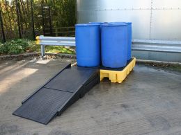 4 Drum Stackable Spill Pallet Ramp