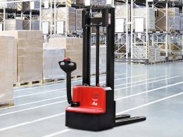 Electric Pallet Stacker