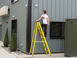 Fibreglass Step Ladder