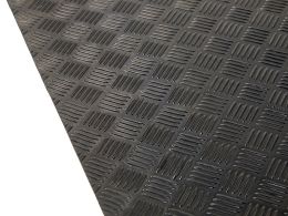 Chequered Rubber Matting Roll