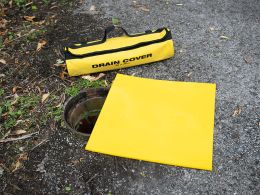 Heavy Weight Drain Cover with Wall Mountable Holdall